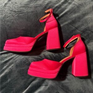 8.5 Hot Pink Platform Heels